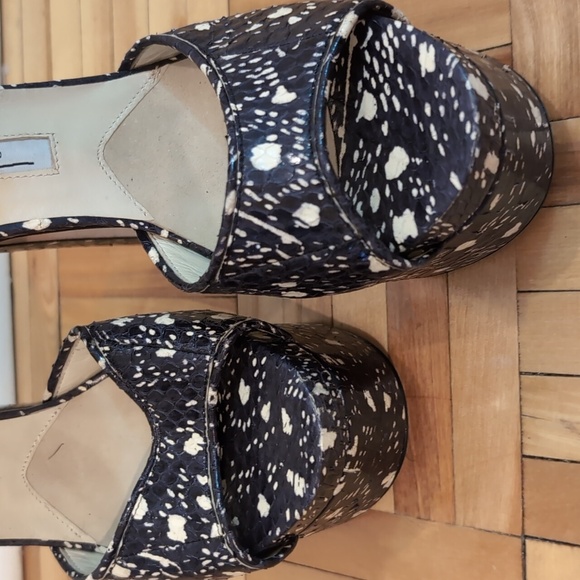 Brian Atwood Karin platform sandals size 37 - Picture 2 of 6
